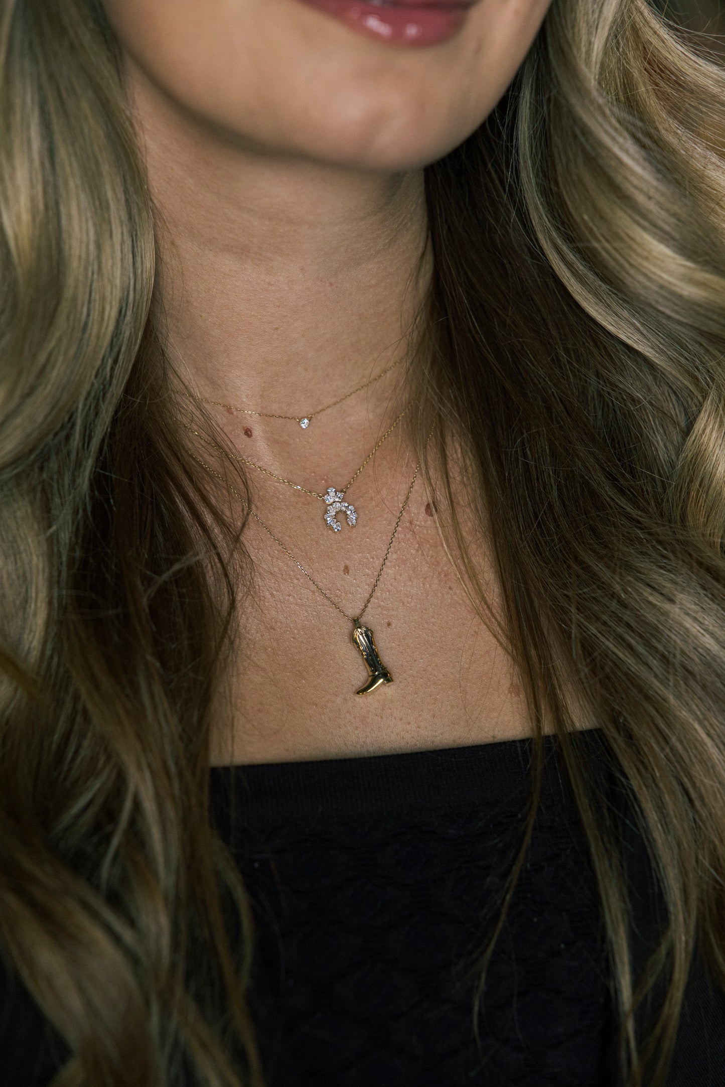 0.10 CT.T.W. Floating Diamond Solitaire Necklace in 18K Gold