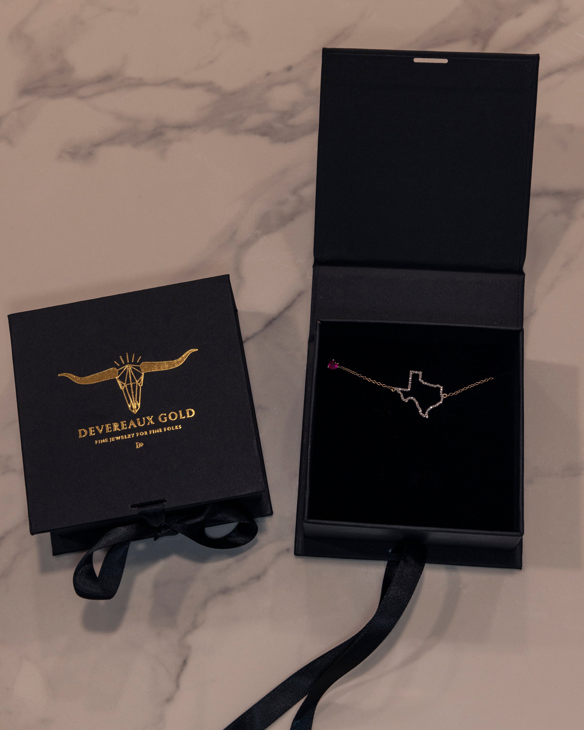 Diamond State of Texas Bracelet with Heart shaped Ruby Yellow Gold in Devereaux Gold Packaging