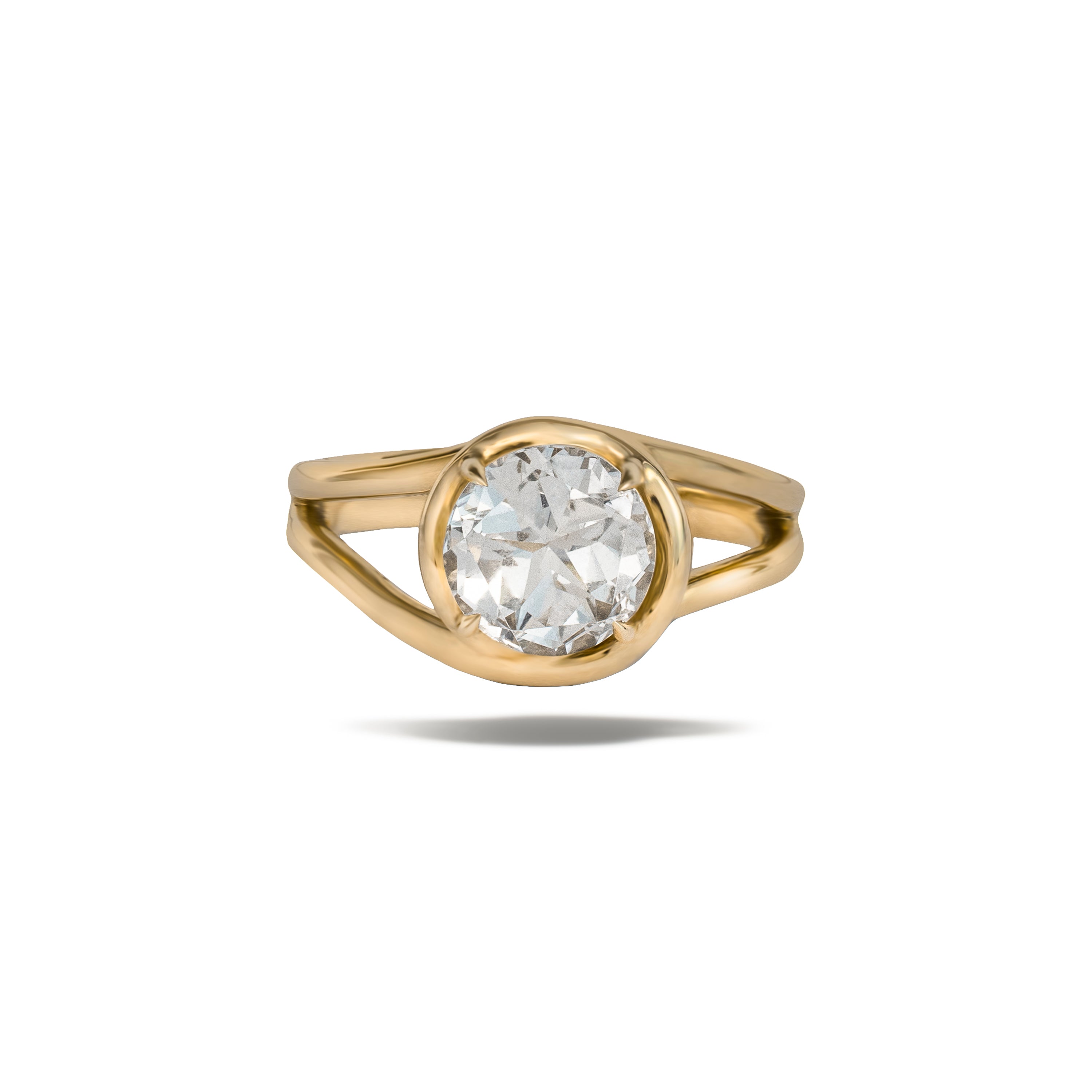 3 CT. 9mm Round Blue Lonestar Cut Texas Topaz Ring in 14K Yellow Gold
