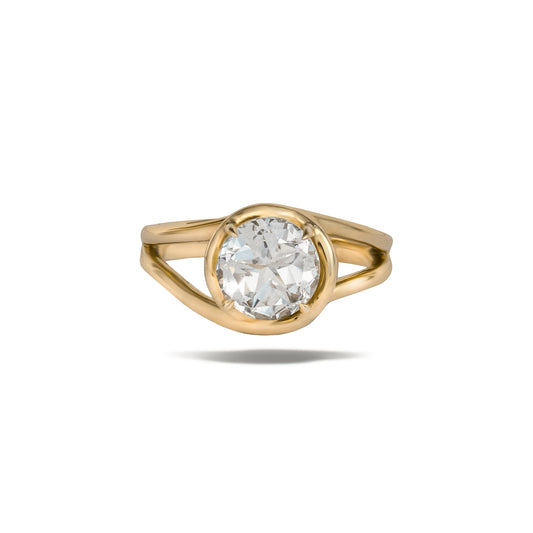 3 CT. 9mm Round Blue Lonestar Cut Texas Topaz Ring in 14K Yellow Gold