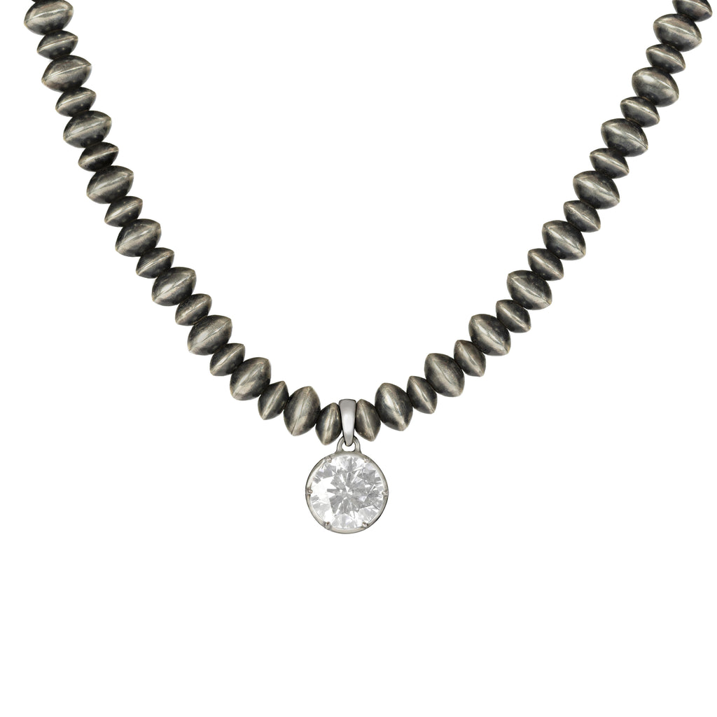 1806 & Co. X Devereaux Gold: Navajo Pearl Necklace with Lab-Grown Round Diamond Pendant