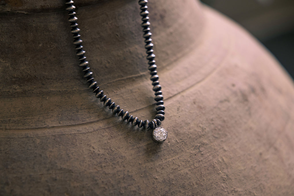 1806 & Co. X Devereaux Gold: Navajo Pearl Necklace with Lab-Grown Round Diamond Pendant