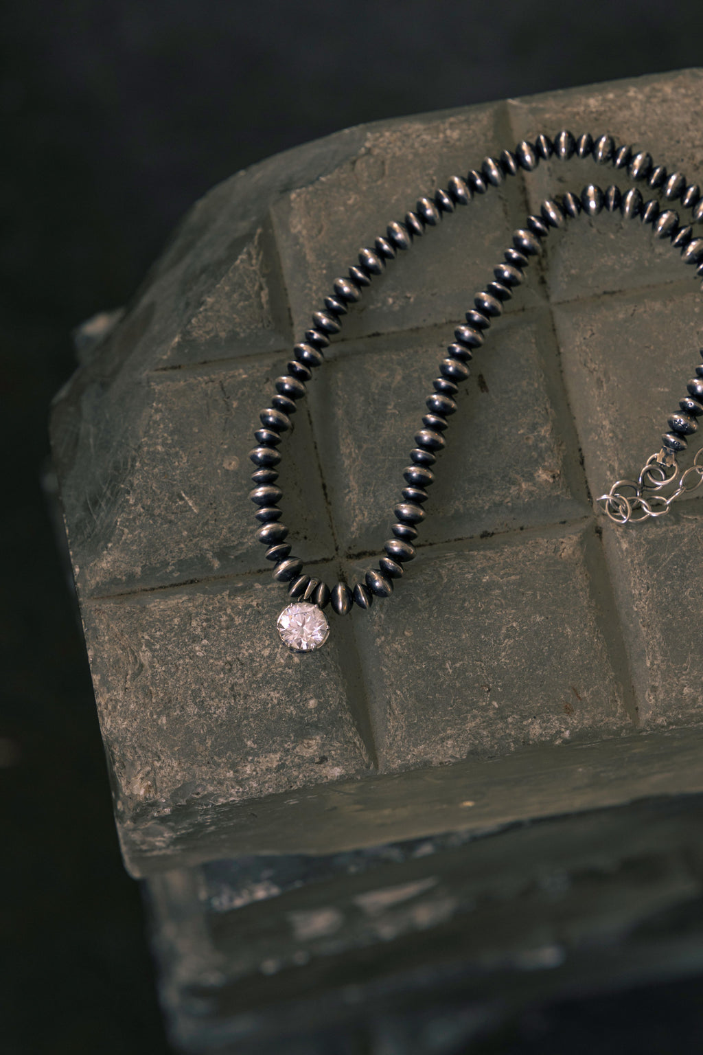 1806 & Co. X Devereaux Gold: Navajo Pearl Necklace with Lab-Grown Round Diamond Pendant