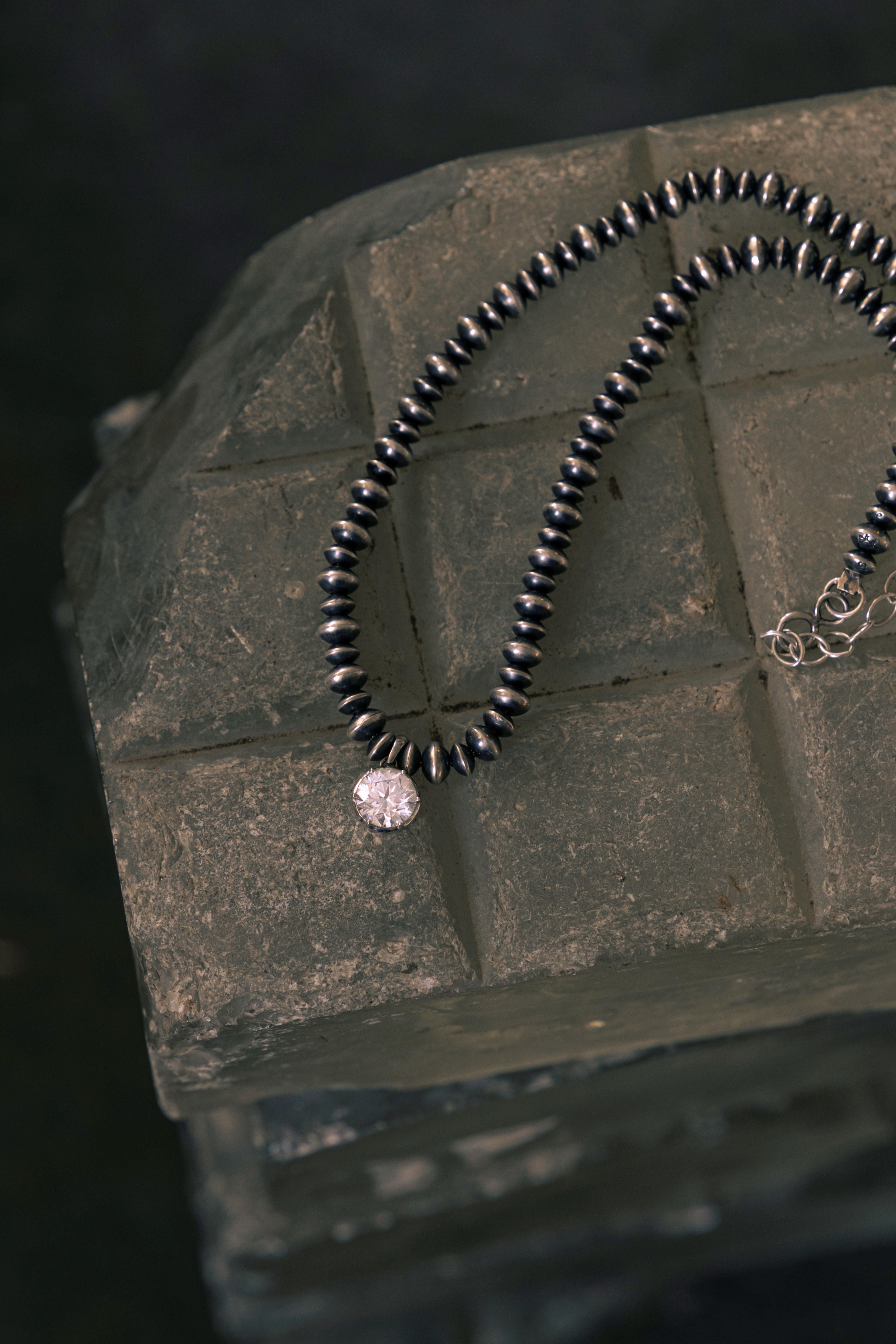 1806 & Co. X Devereaux Gold: Navajo Pearl Necklace with Lab-Grown Round Diamond Pendant