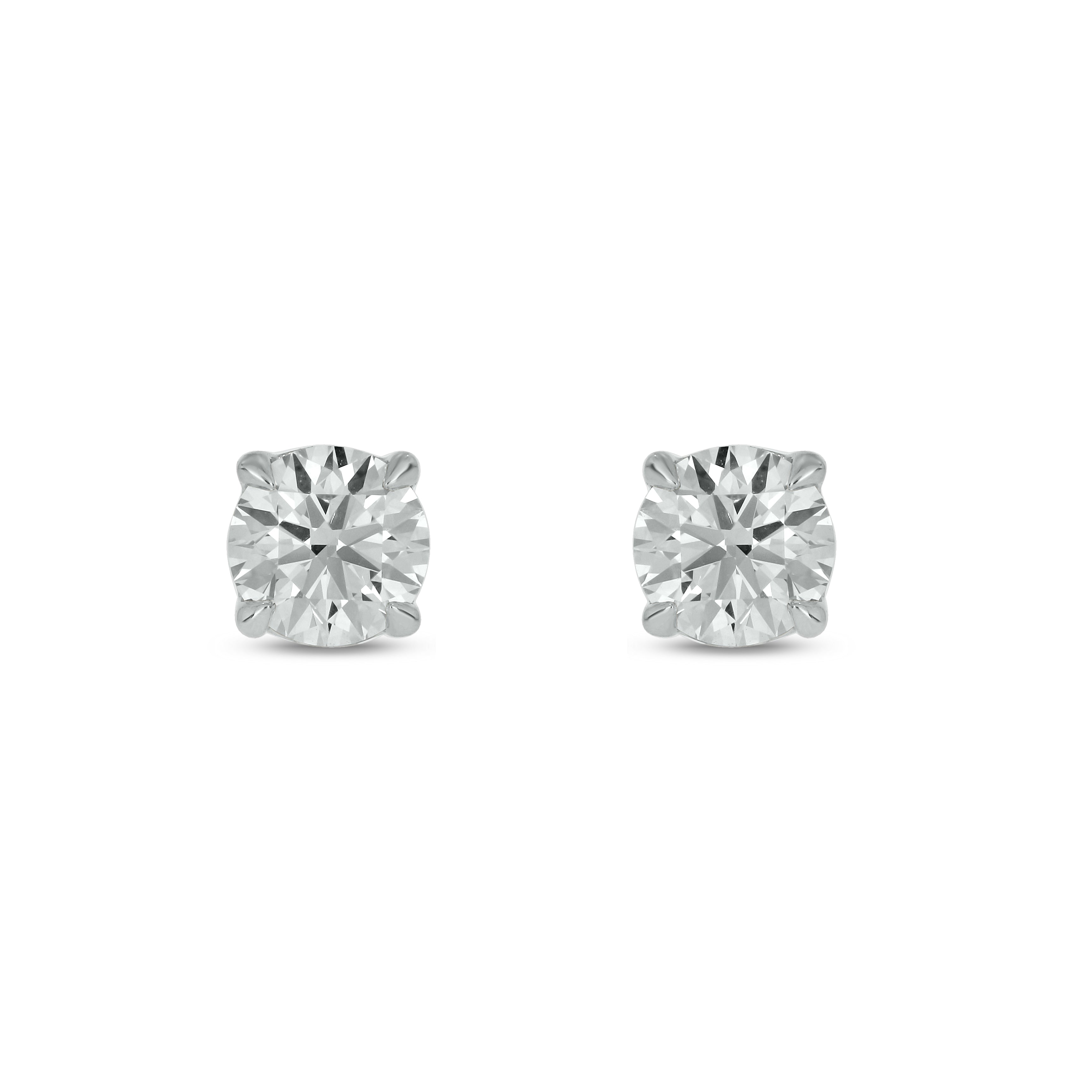 Round Classic 4-Prong Lab Grown Diamond Studs
