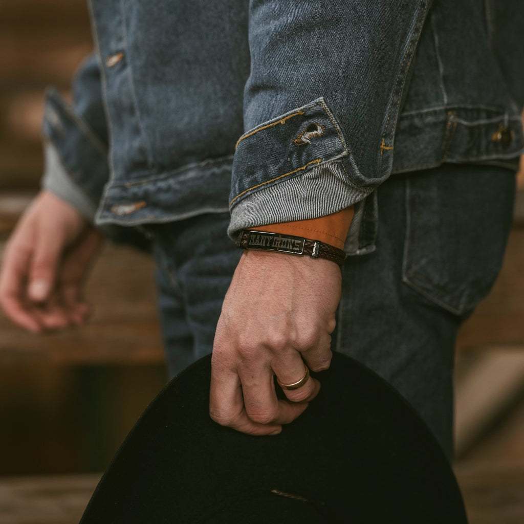 Many Irons x Devereaux Gold Stainless Steel Logo ID Bracelet