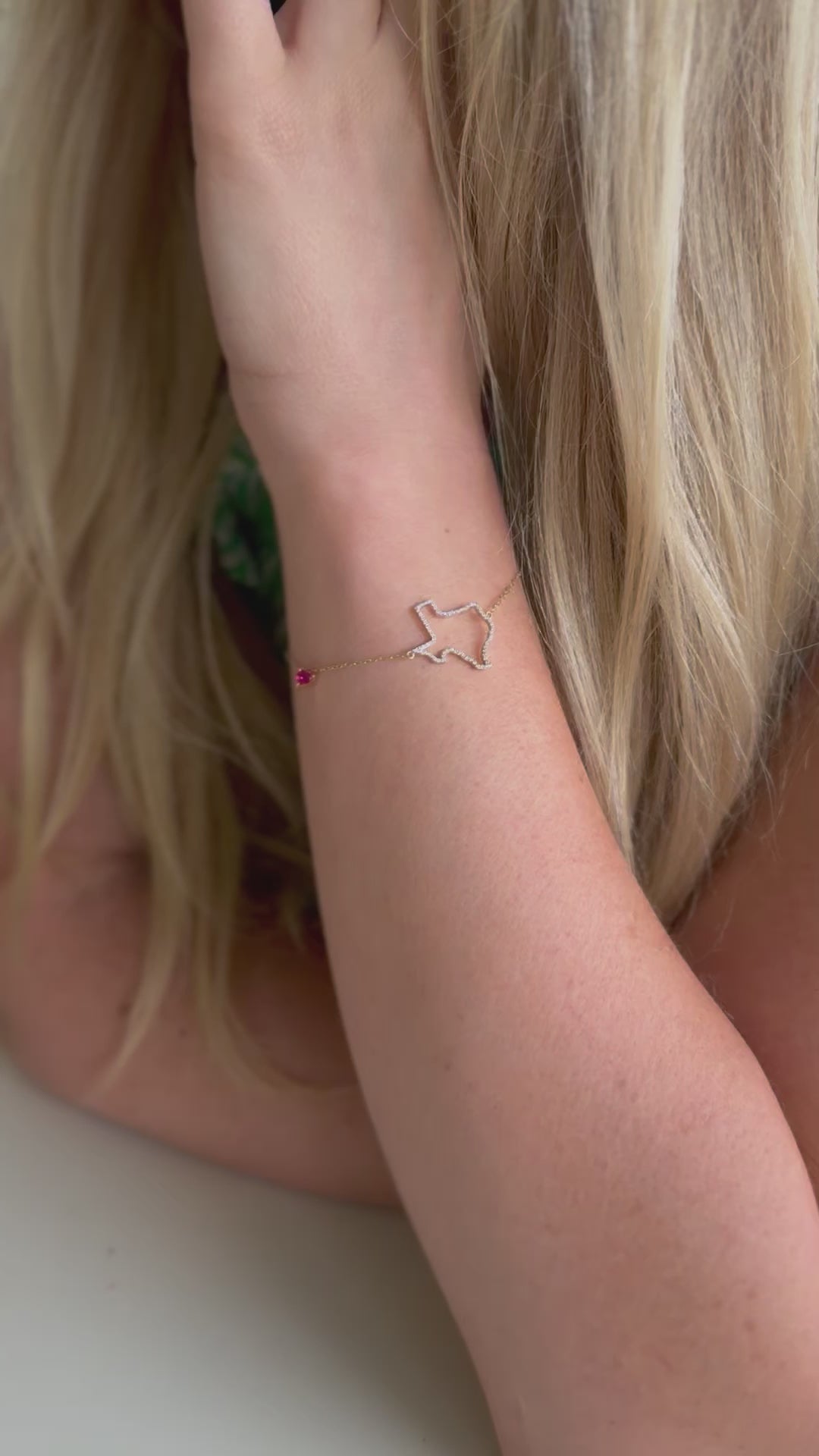 Product Video - Diamond Ruby State of Texas Bracelet
